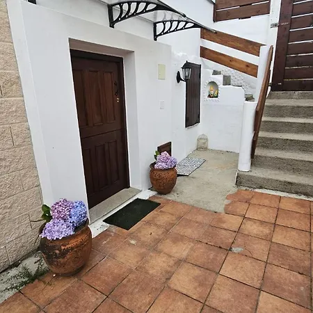 A Casa De Flora 別荘 ノイア